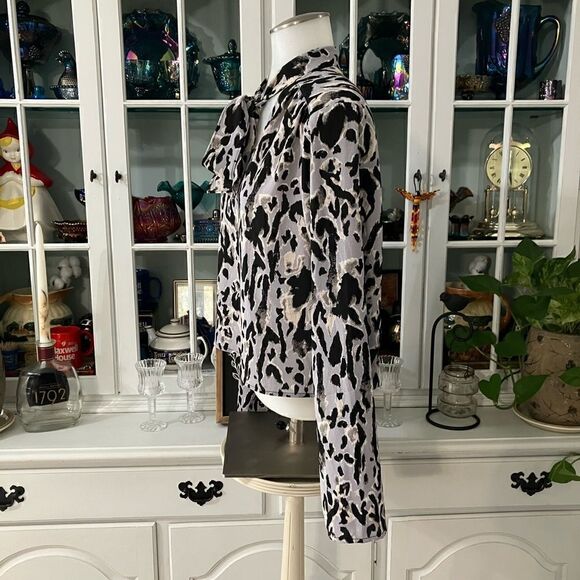 Free Press Clothing Leopard Print Crop Blouse Sz Medium - Picture 3 of 7